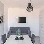 Apartamento Almi - Guest *