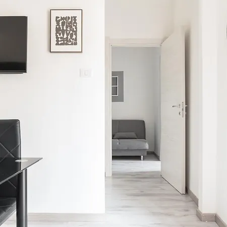 Almi - Guest Apartman Porto Torres